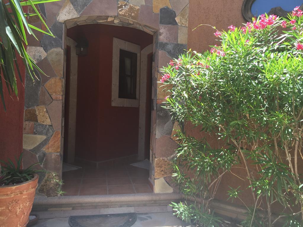 Posada Del Cortes Лорето Екстериор снимка