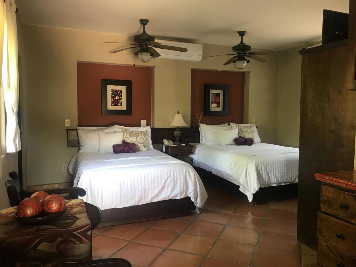 Posada Del Cortes Лорето Екстериор снимка