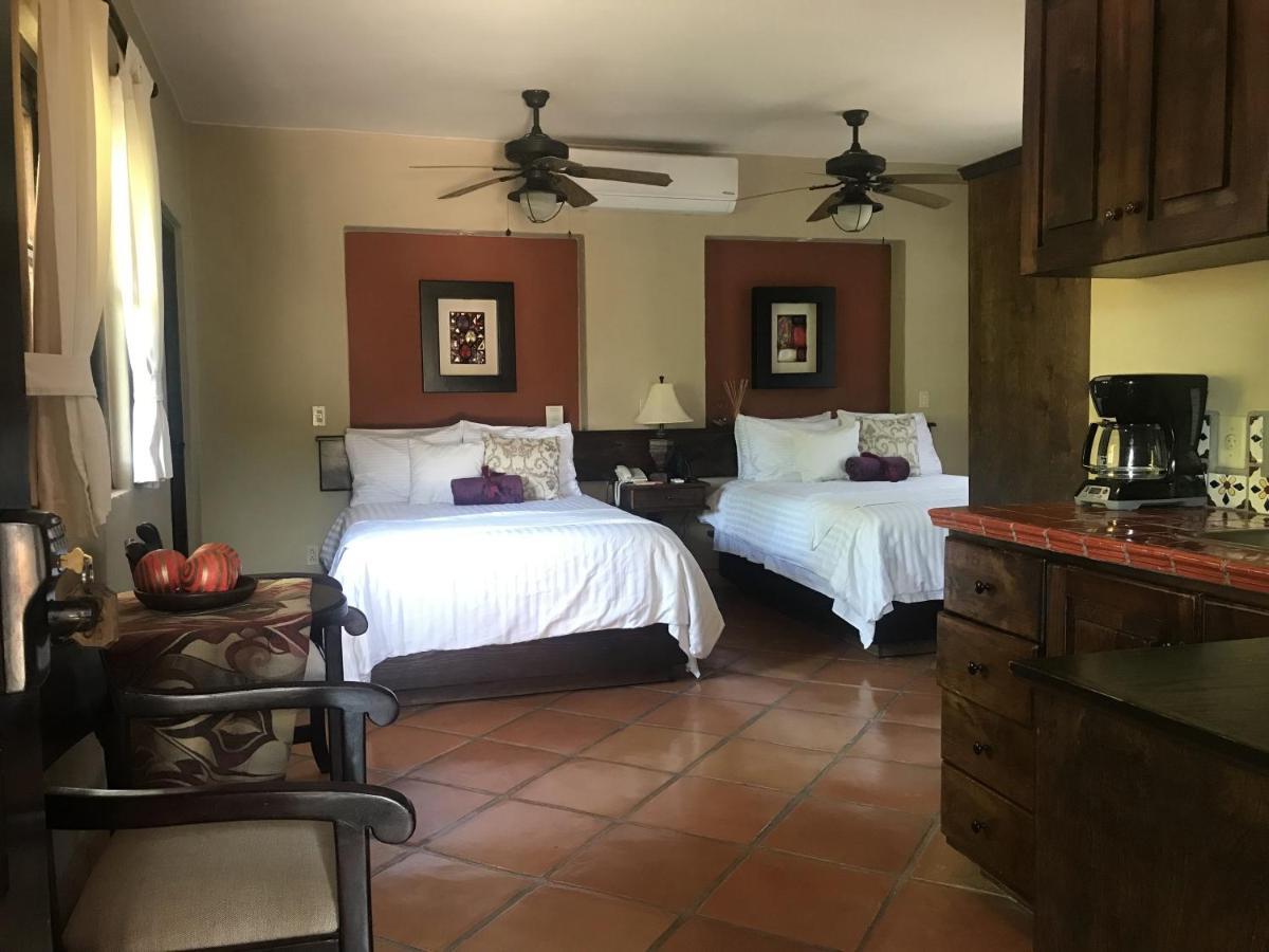Posada Del Cortes Лорето Екстериор снимка